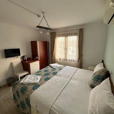 Hostal Ceren *